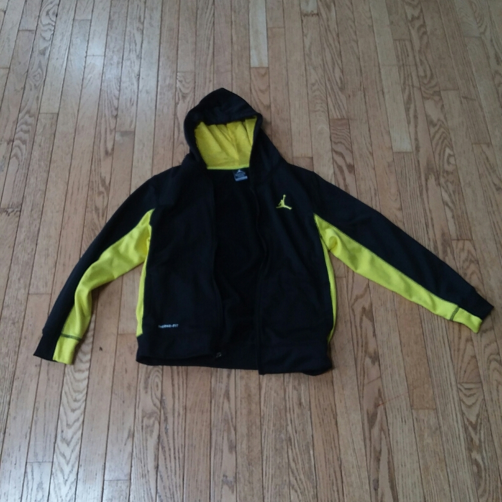 SOLD! LIKE NEW juniors Nike Air Jordan sweatshirt